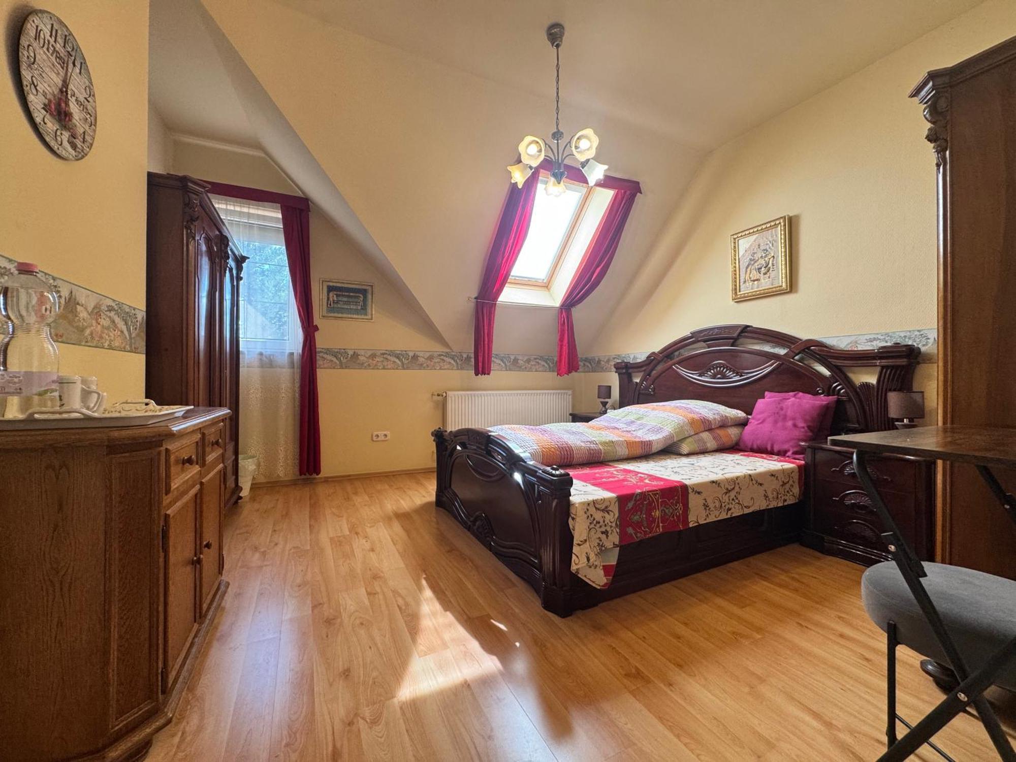 ולנצה Apollo Inn מראה חיצוני תמונה
